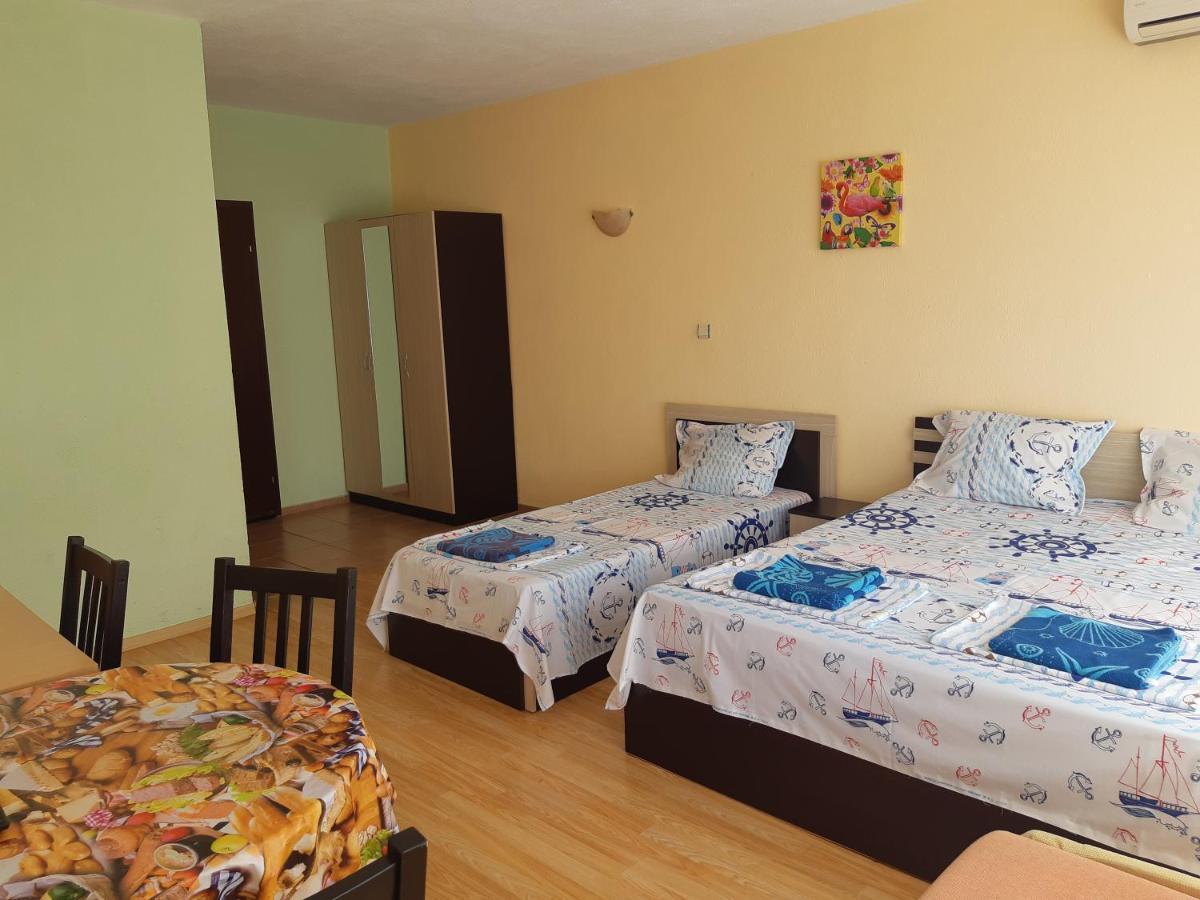 Kazlarov Guest House Kiten  Exteriér fotografie