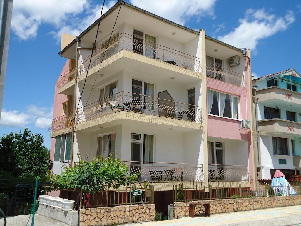 Kazlarov Guest House Kiten  Exteriér fotografie